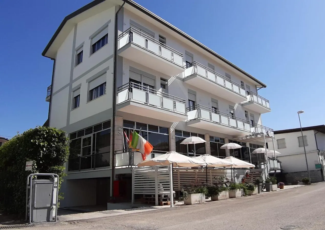 Hotel Eugenio 리미니